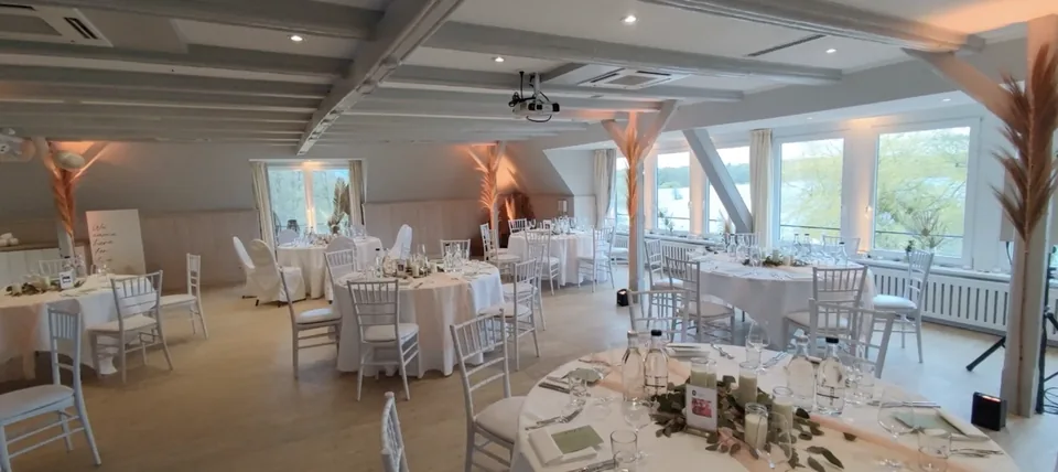 Hochzeit im Seehotel-Saal