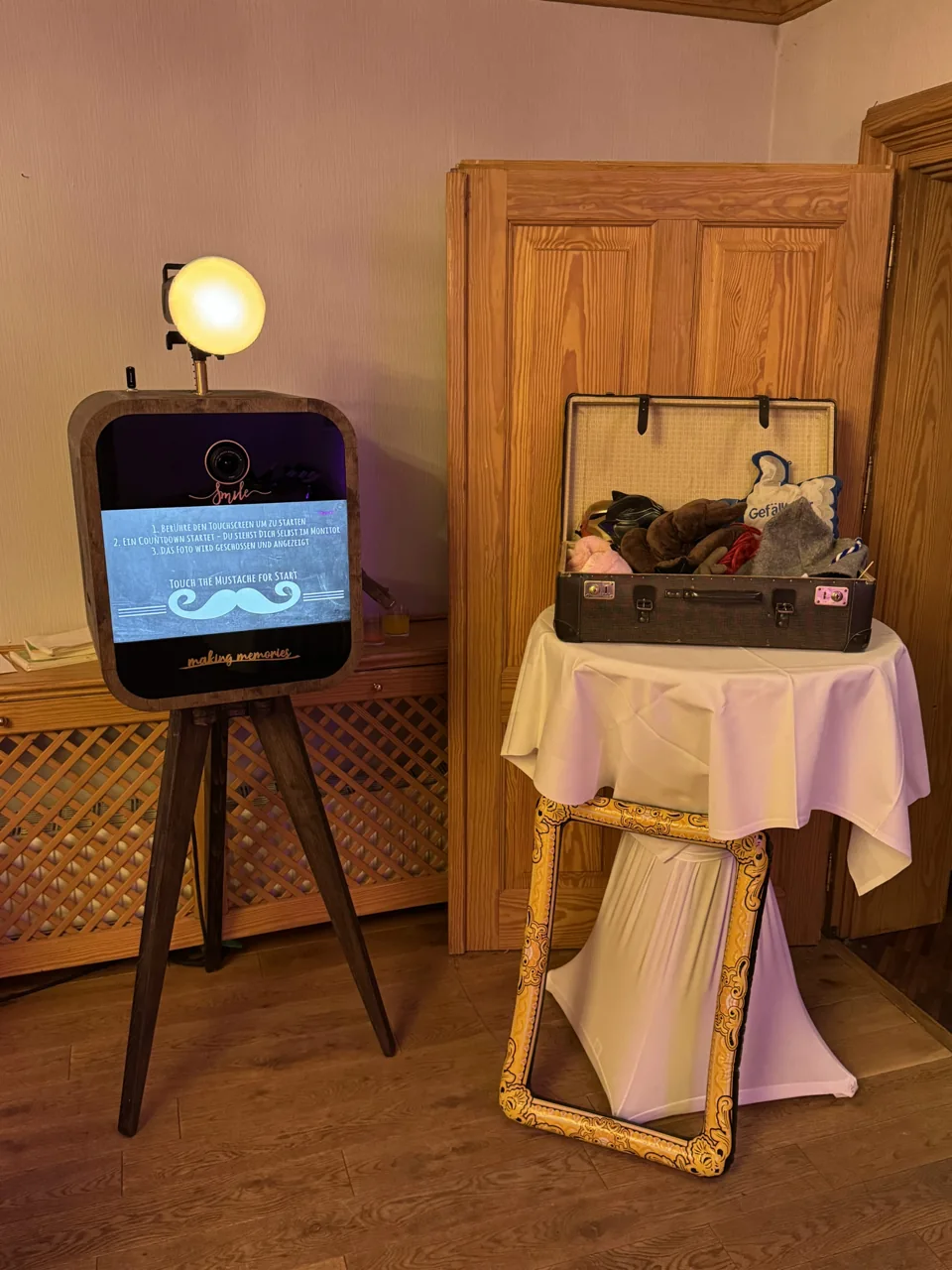 Fotobox-h1850.jpg